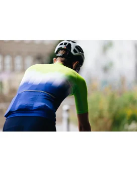 Men’s Stratus Twilight Cycling Jersey – Blue Gradient